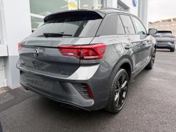 2025 Volkswagen T-Roc 140TSI R-Line