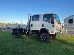 2017 Isuzu Nps NPS 75-155 White