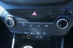 2020 Hyundai
                Tucson Active X