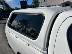 2021 TOYOTA HILUX WORKMATE (4x2)