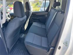 2021 TOYOTA HILUX WORKMATE (4x2)