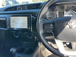 2021 TOYOTA HILUX WORKMATE (4x2)