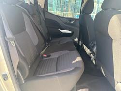 2024 Nissan Navara ST-X