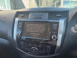 2024 Nissan Navara ST-X