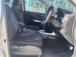 2024 Nissan Navara ST-X