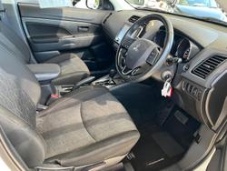 2022 Mitsubishi
ASX ES