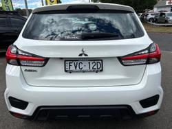 2022 Mitsubishi
ASX ES