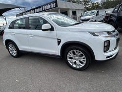 2022 Mitsubishi
ASX ES