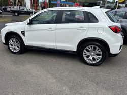 2022 Mitsubishi
ASX ES