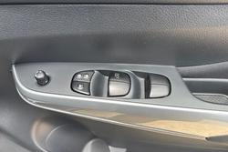 2023 Nissan Navara SL