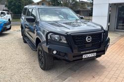 2023 Nissan Navara SL
