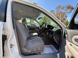 2002 Ford Laser LXi KQ Polar White