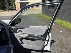 2002 Ford Laser LXi KQ Polar White