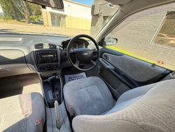 2002 Ford Laser LXi KQ Polar White