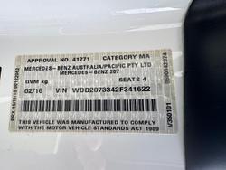 2015 Mercedes-Benz E-Class E200