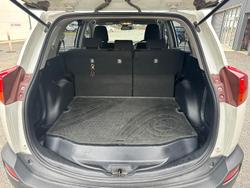 2015 Toyota RAV4 GXL