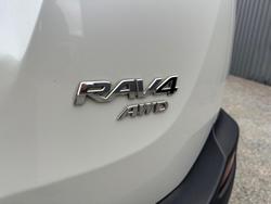 2015 Toyota RAV4 GXL