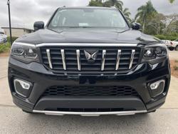 2024 Mahindra Scorpio Z8L 4X4 Napoli Black