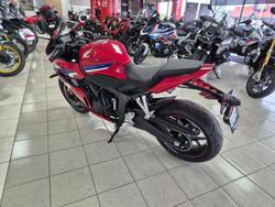 2025 Honda CBR650R E-Clutch CBR 650 Red