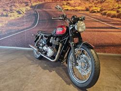 2015 Triumph Bonneville 865 Bonneville Black