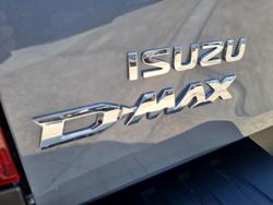 2025 Isuzu D-MAX X-RIDER