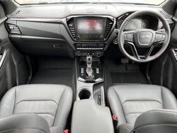 2025 Isuzu D-MAX X-TERRAIN