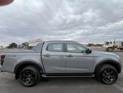 2025 Isuzu D-MAX X-TERRAIN