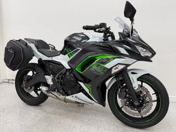 2022 Kawasaki NINJA 650L White