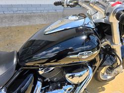 2010 Suzuki VZ1500 BOULEVARD (M90) Black