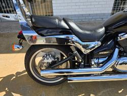 2010 Suzuki VZ1500 BOULEVARD (M90) Black