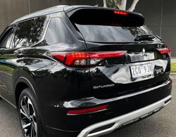 2023 Mitsubishi Outlander Exceed