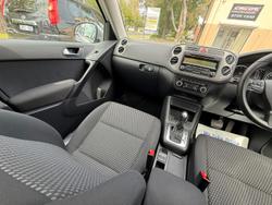 2010 Volkswagen Tiguan 125TSI 5N MY10 Four Wheel Drive Silver Leaf