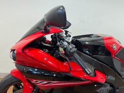 2013 Yamaha YZF-R1 MARS RED METALLIC
