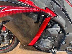 2013 Yamaha YZF-R1 MARS RED METALLIC