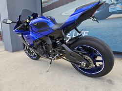 2023 Yamaha YZF-R1 Blue