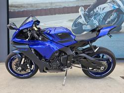 2023 Yamaha YZF-R1 Blue