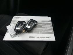 2021 Isuzu MU-X LS-M