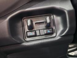 2025 Ford Everest Ambiente