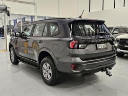 2025 Ford Everest Ambiente
