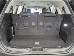 2025 Ford Everest Ambiente