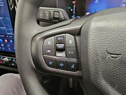 2025 Ford Everest Ambiente