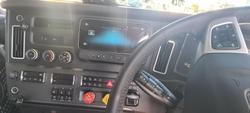 2024 Freightliner Cascadia 126 WHITE