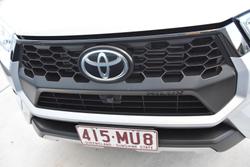 2025 Toyota Hilux SR5 GUN126R 4X4 Dual Range Stunning Silver