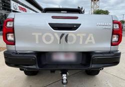 2025 Toyota Hilux SR5 GUN126R 4X4 Dual Range Stunning Silver