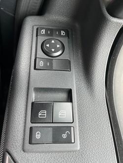 2025 Freightliner Cascadia 126 White