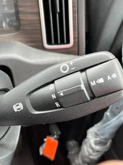 2024 Freightliner Cascadia 126 Tipper White