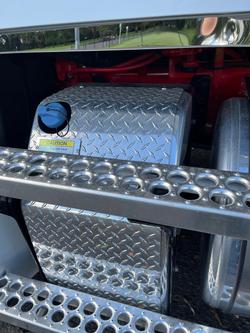 2024 Freightliner Cascadia 126 Tipper White