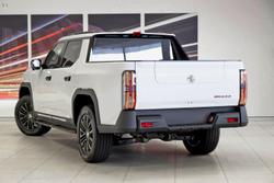 2025 MG U9 Explore Pro EKK1C MY25 4X4 Dual Range Alpine White