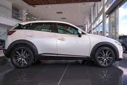2017 Mazda CX-3 Akari DK Snowflake White Pearl