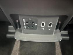 2025 LDV D90 Executive